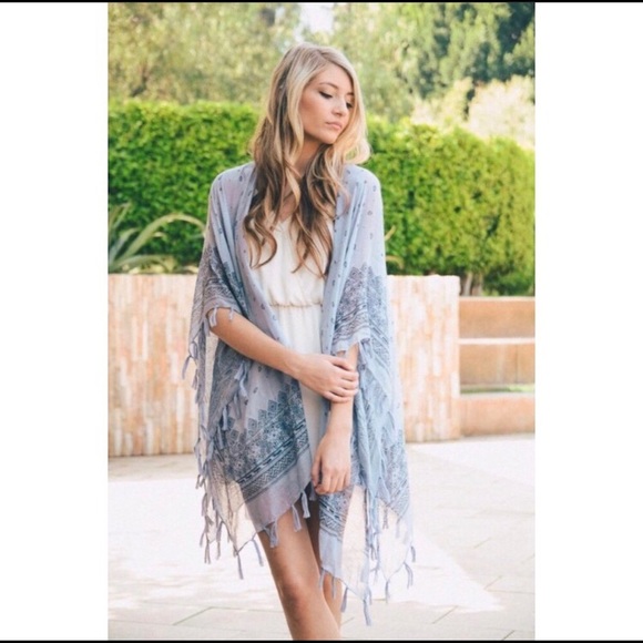 ⚠️1 LEFT⚠️ Ivory Tassel Kimono &/OR 👙cover-up NWT - Picture 3 of 8